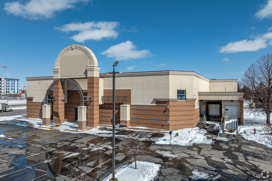 7600 Hudson Rd, Woodbury, MN for sale - Building Photo - Image 1 of 5