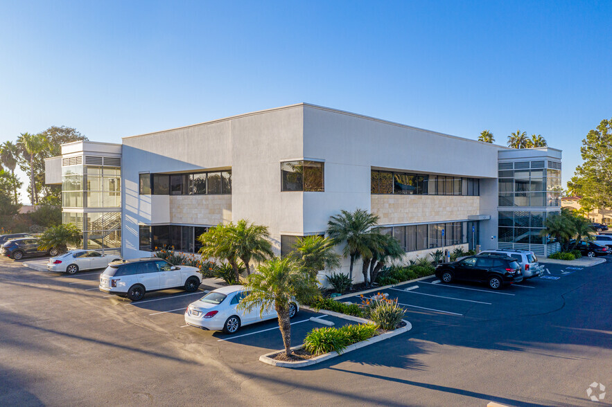 505 Lomas Santa Fe Dr, Solana Beach, CA for lease - Building Photo - Image 3 of 5