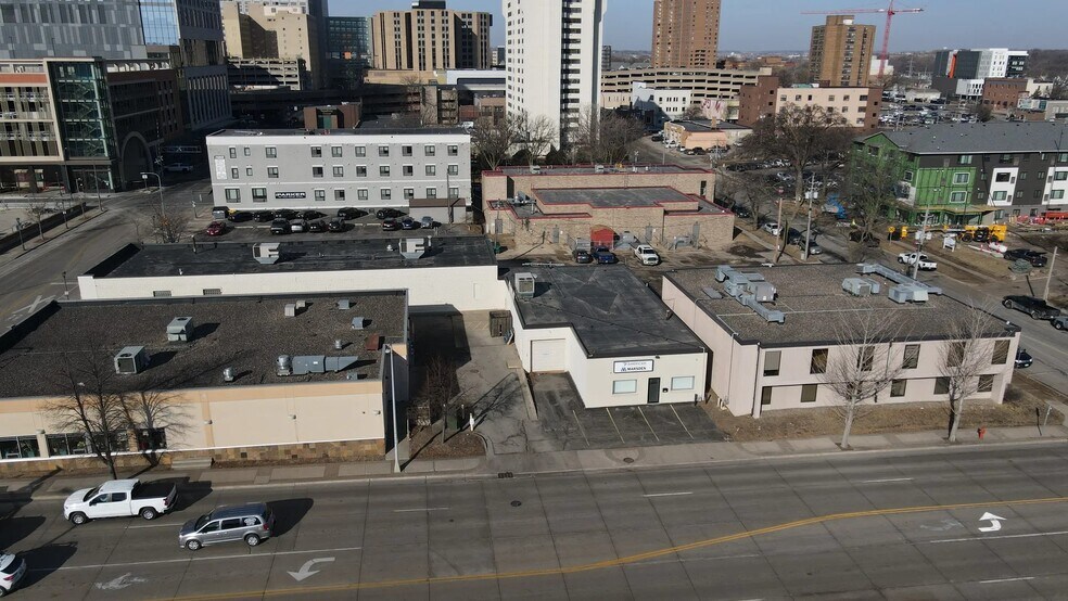 15 Civic Center Dr NE, Rochester, MN for lease - Building Photo - Image 2 of 4