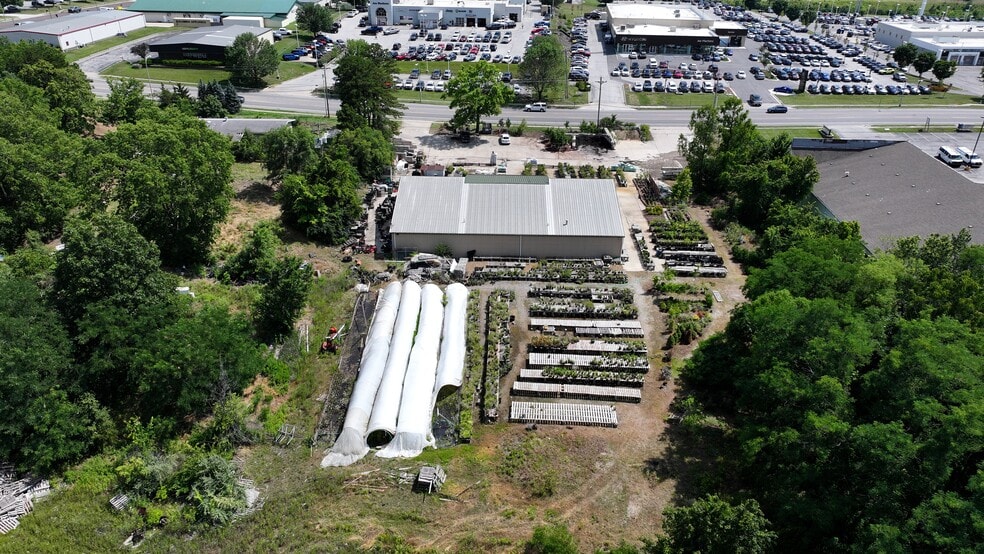 1313 Vandiver Dr, Columbia, MO for sale - Building Photo - Image 3 of 5