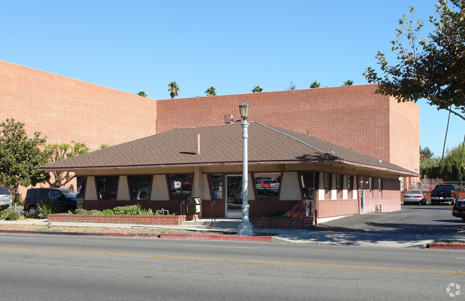 830 N Lake Ave, Pasadena, CA 91104 - Retail for Lease | LoopNet