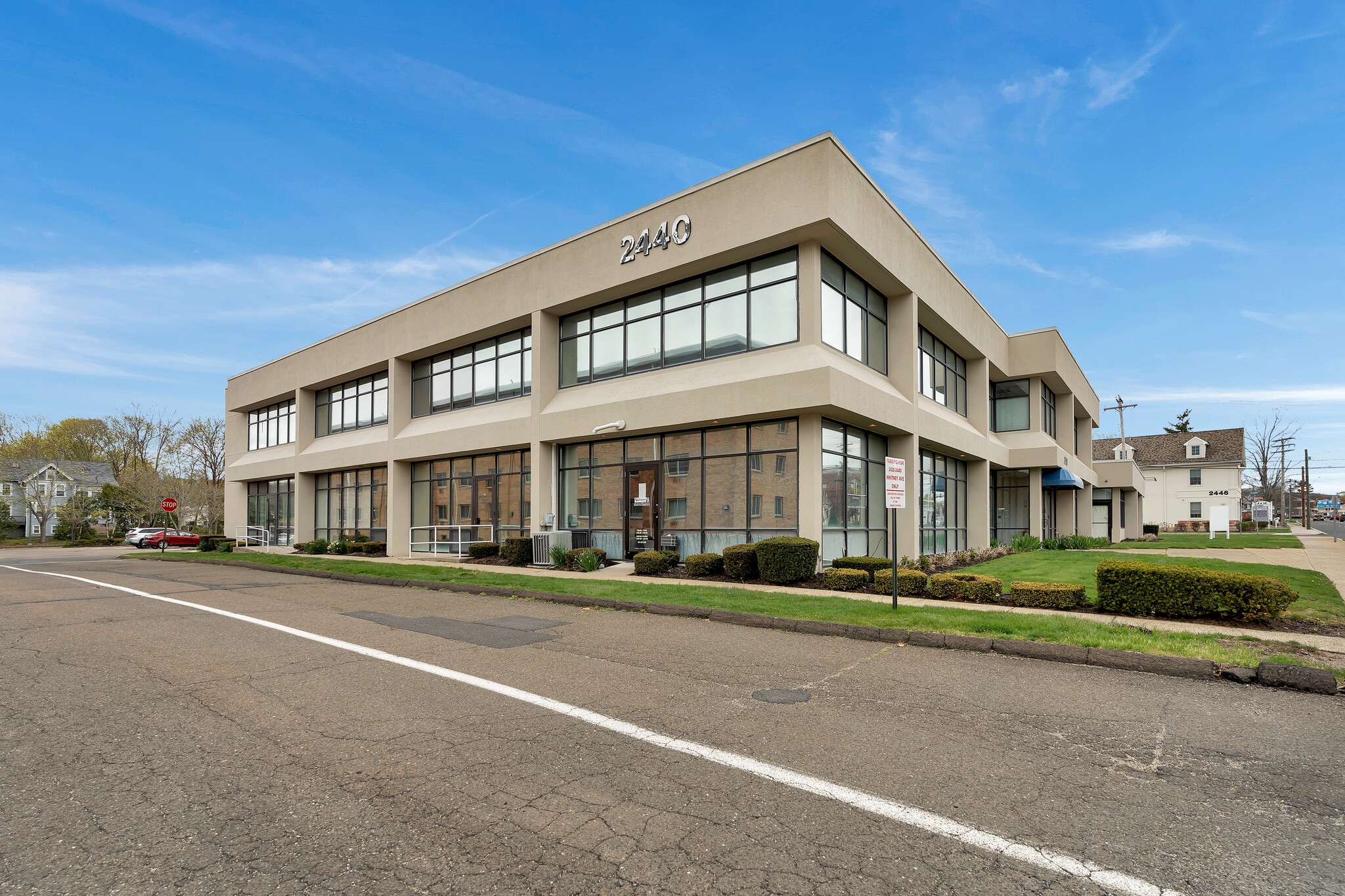 2440 Whitney Ave, Hamden, CT for lease Primary Photo- Image 1 of 6