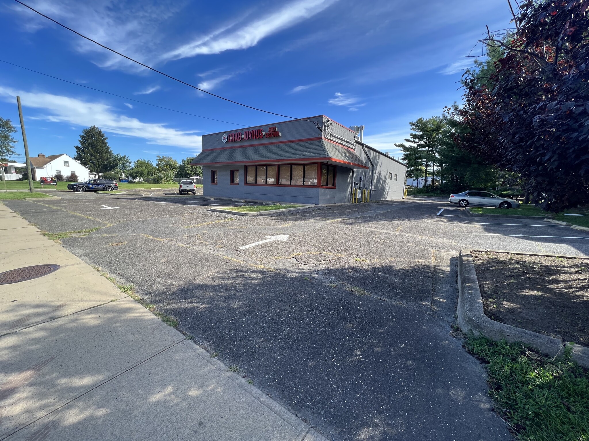 628 Arena Dr, Hamilton, NJ 08610 - Retail for Sale | LoopNet