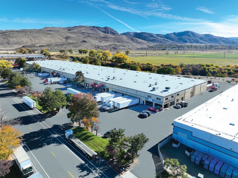 1095 Spice Islands Dr, Sparks, NV for lease - Building Photo - Image 1 of 4