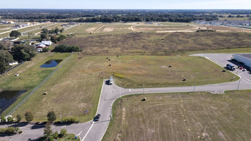 38151 Sprocket Wy, Dade City, FL for sale - Building Photo - Image 3 of 8