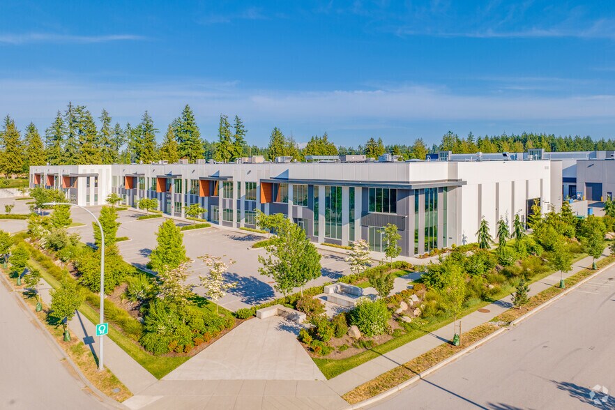 19168 39 Ave, Surrey, BC for sale - Primary Photo - Image 1 of 1