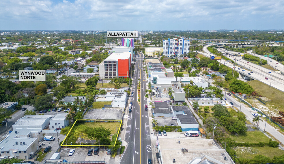 228-234 NW 36th St, Miami, FL for lease - Building Photo - Image 2 of 6