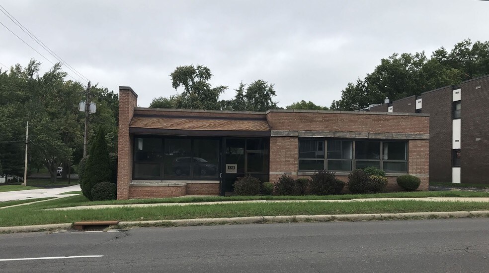 3425 Kent Rd, Stow, OH 44224