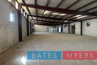 More details for 2632 Chalk Hill Rd, Dallas, TX - Industrial for Lease