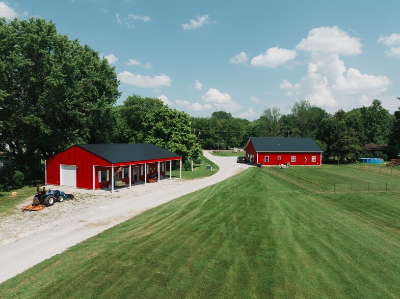 7831 IN-59, Brazil, IN for sale - Building Photo - Image 3 of 9