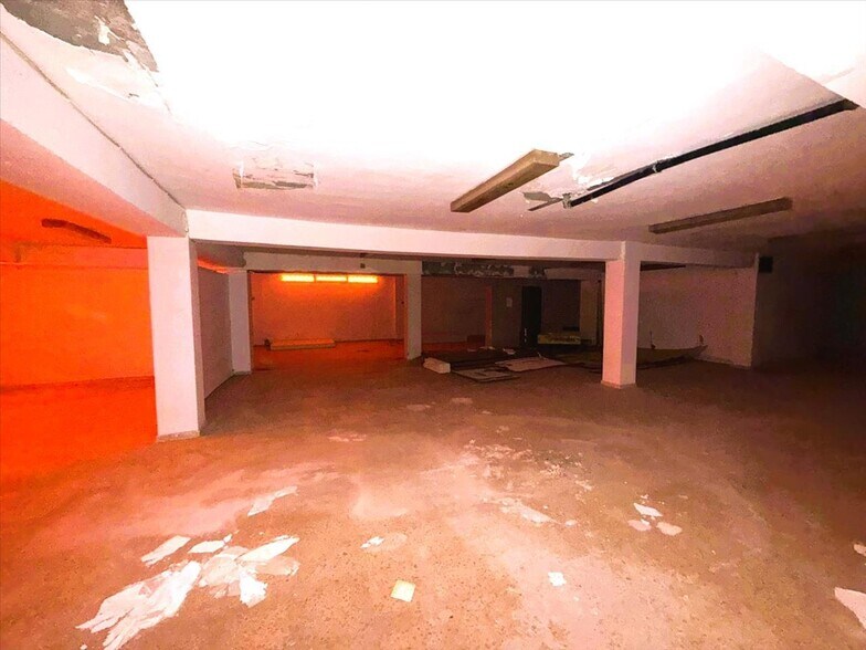 Retail in Almenara for sale - Building Photo - Image 2 of 18