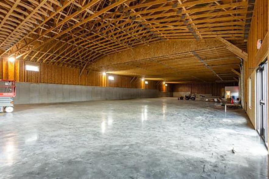 975 Sawtooth Oak Cir, Harrisonburg, VA for lease - Building Photo - Image 3 of 19