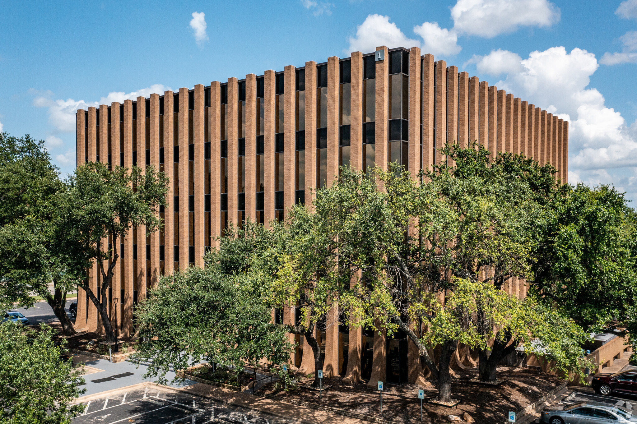 7700 Chevy Chase Dr, Austin, TX for lease Building Photo- Image 1 of 24