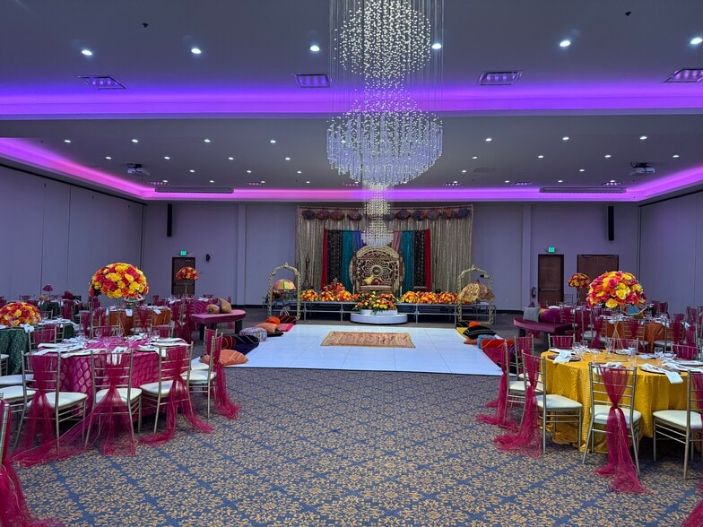 1300 N Main St, Euless, TX for sale - Building Photo - Image 3 of 5