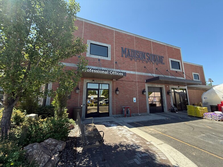 101 E Main St, Rexburg, ID for sale - Building Photo - Image 1 of 1