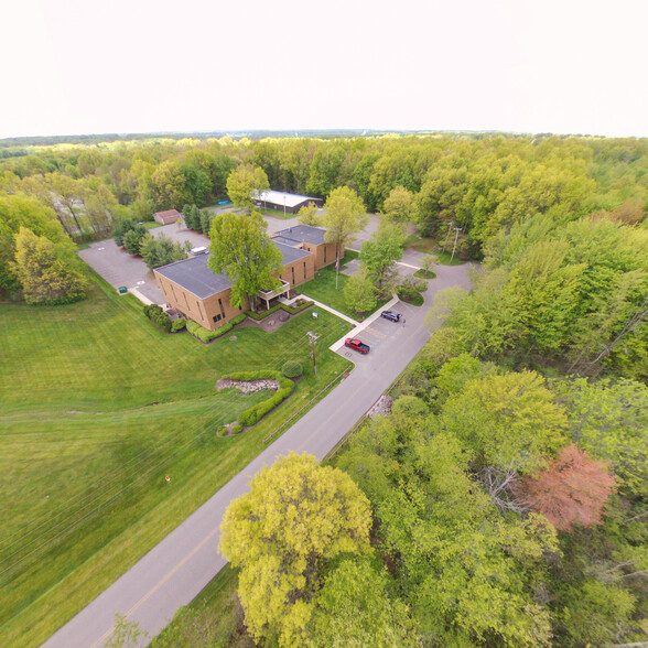 4944 Belmont Ave, Youngstown, OH for lease - Aerial - Image 2 of 5