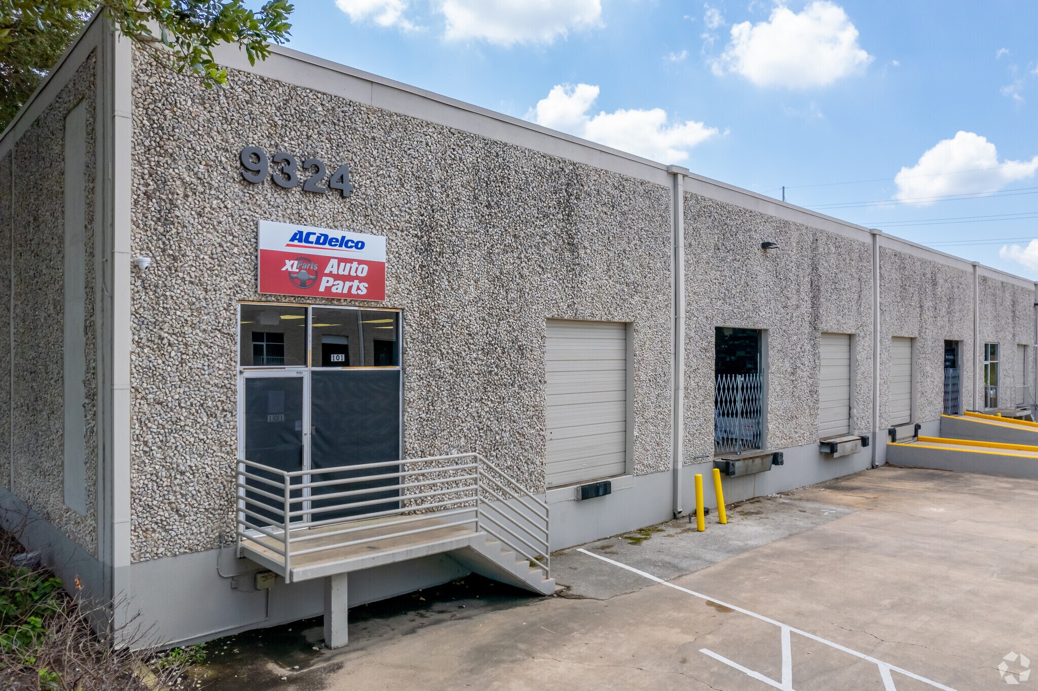 9324 Neils Thompson Dr, Austin, TX for lease Primary Photo- Image 1 of 8