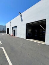 2674-2698 Dawson Ave, Signal Hill, CA for lease Building Photo- Image 1 of 4