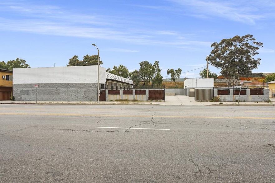 13221 Paxton St, Pacoima, CA for sale - Building Photo - Image 1 of 1