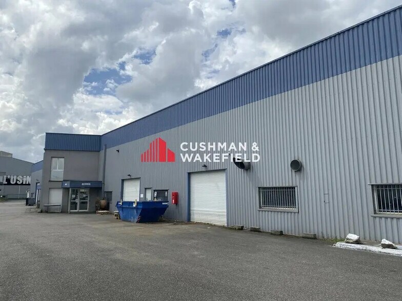 Office in Tournefeuille for lease - Building Photo - Image 1 of 8