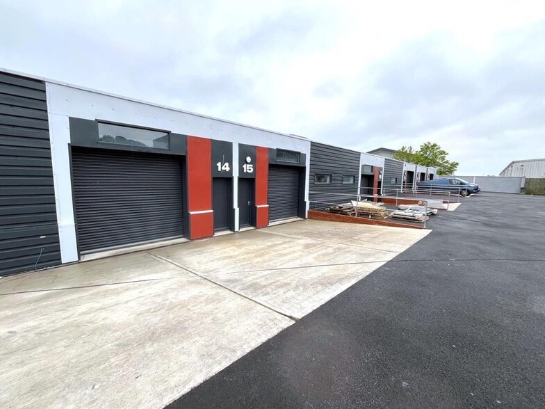 1 Wheaton Rd, Witham for lease - Building Photo - Image 1 of 3