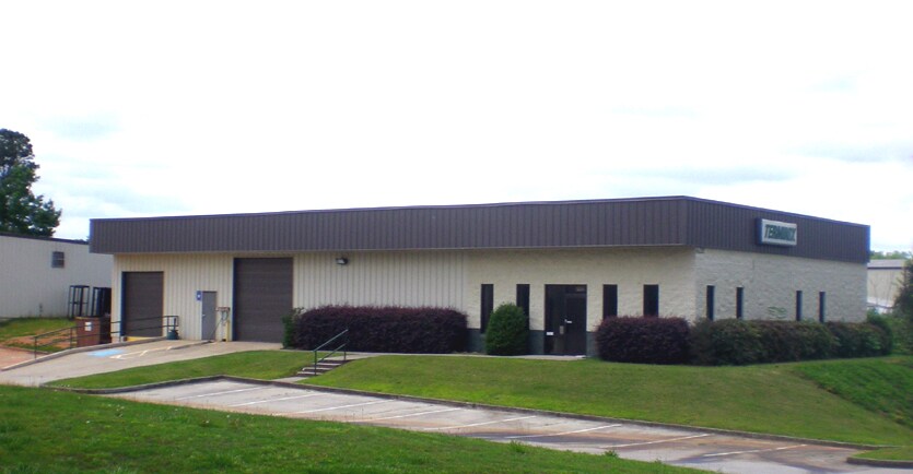 2350 Pendley Rd, Cumming, GA for sale Building Photo- Image 1 of 1