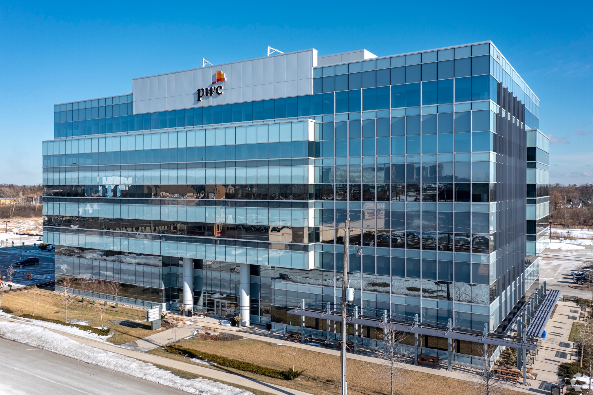 354 Davis Rd, Oakville, ON for lease Primary Photo- Image 1 of 5