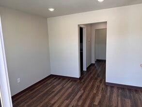 1100 Division St, Prairie Grove, AR for lease Building Photo- Image 2 of 13