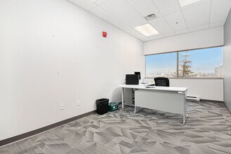 1223 Michael St, Gloucester, ON for lease Interior Photo- Image 2 of 11