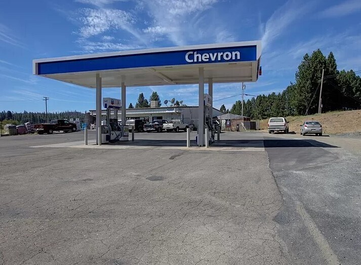 6364 Greeley Hill Rd, Coulterville, CA 95311