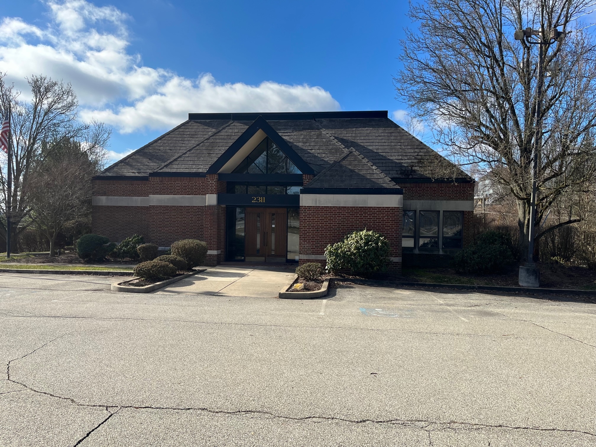 2311 Bethel Church Rd, Bethel Park, PA for lease Building Photo- Image 1 of 11