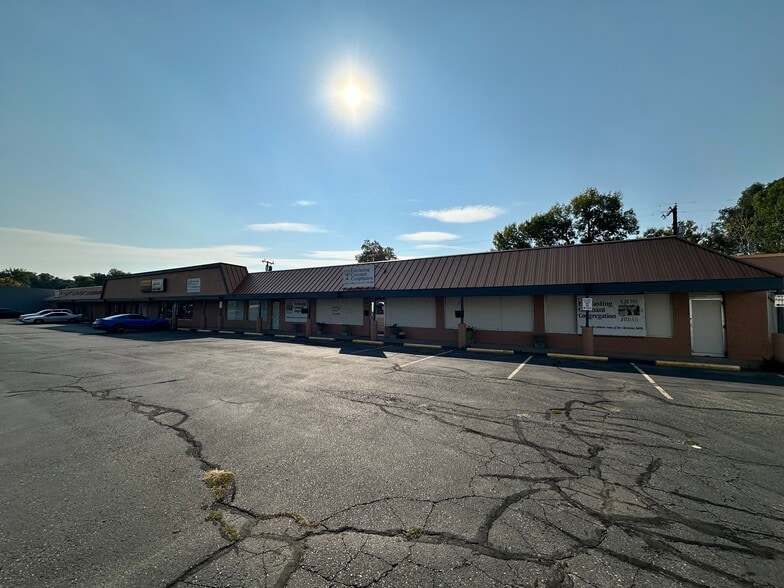 1238 Central Ave, Billings, MT for sale - Building Photo - Image 2 of 39