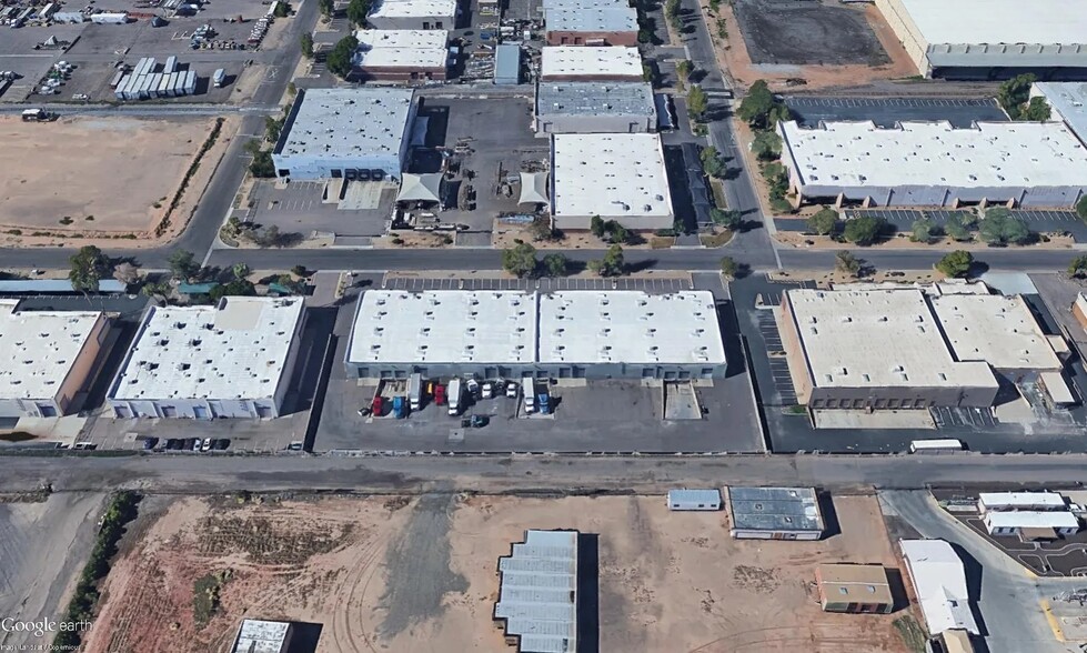 101-109 S 57th Dr, Phoenix, AZ for lease - Building Photo - Image 1 of 2