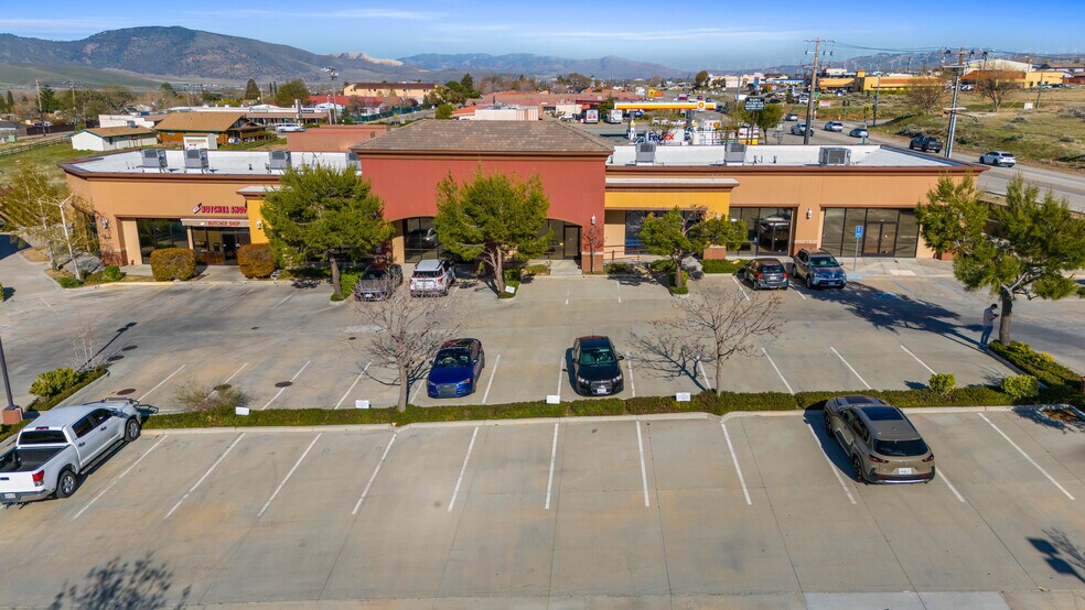 20601 W Highway 202, Tehachapi, CA for sale - Building Photo - Image 2 of 12