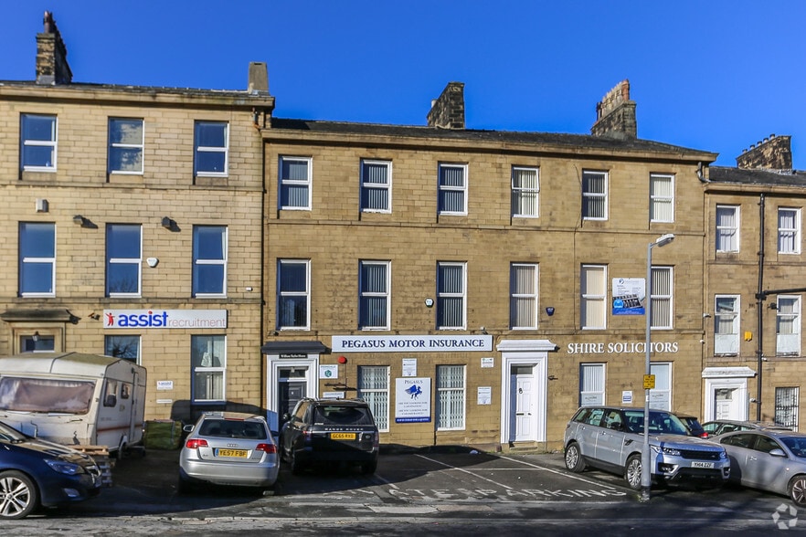 8 Eldon Pl, Bradford for sale - Primary Photo - Image 1 of 1