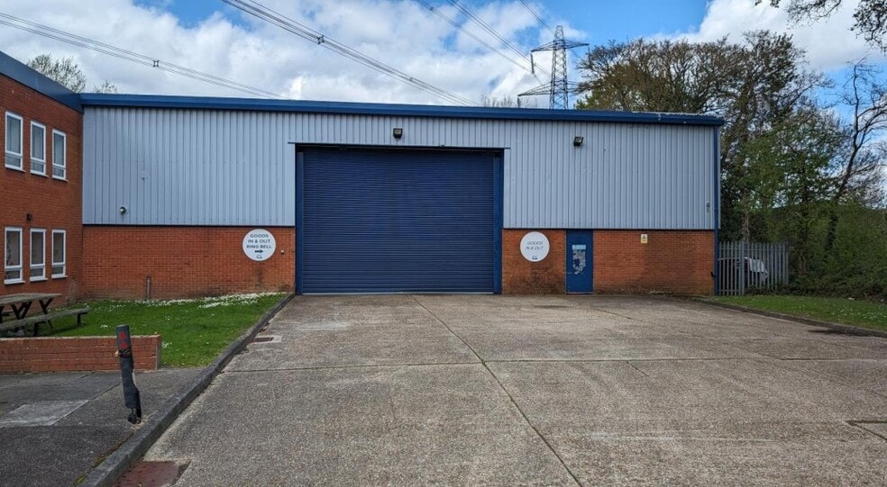 Woodside Rd, Eastleigh for sale - Building Photo - Image 1 of 1