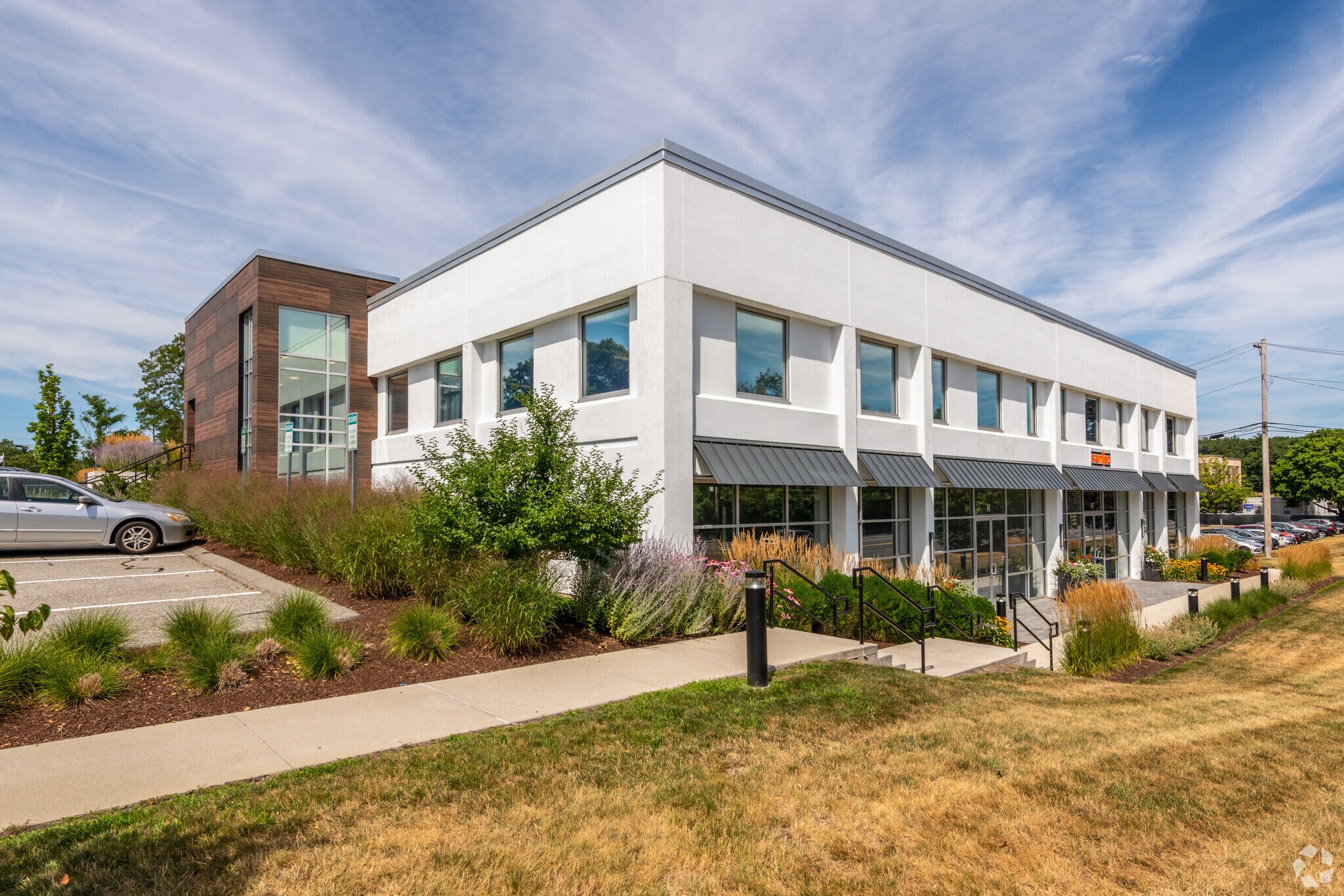 164 Middlesex Tpke, Burlington, MA for sale Primary Photo- Image 1 of 1