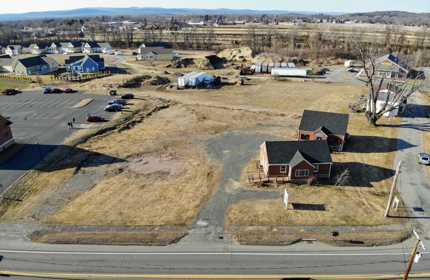 216 Russell St, Hadley, MA 01035 - 214 - 216 Russell Street | LoopNet.com