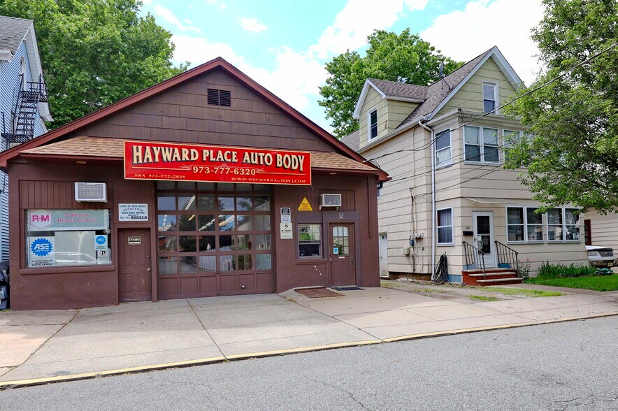 106 Hayward Pl, Wallington, NJ for sale - Building Photo - Image 1 of 1