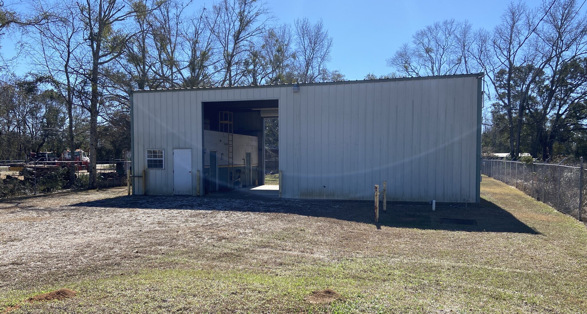 9231 Three Notch Rd, Theodore, AL 36582