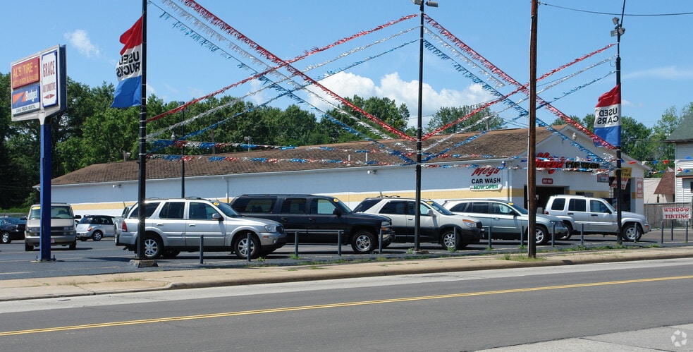 2492 Youngstown Rd SE, Warren, OH for lease - Building Photo - Image 3 of 17