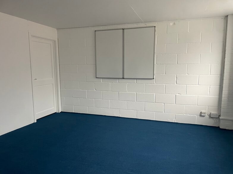 Grange Way, Colchester for lease - Building Photo - Image 3 of 19