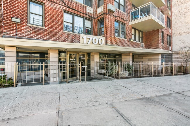 More details for 1700 Grand Concourse, Bronx, NY - Office for Lease