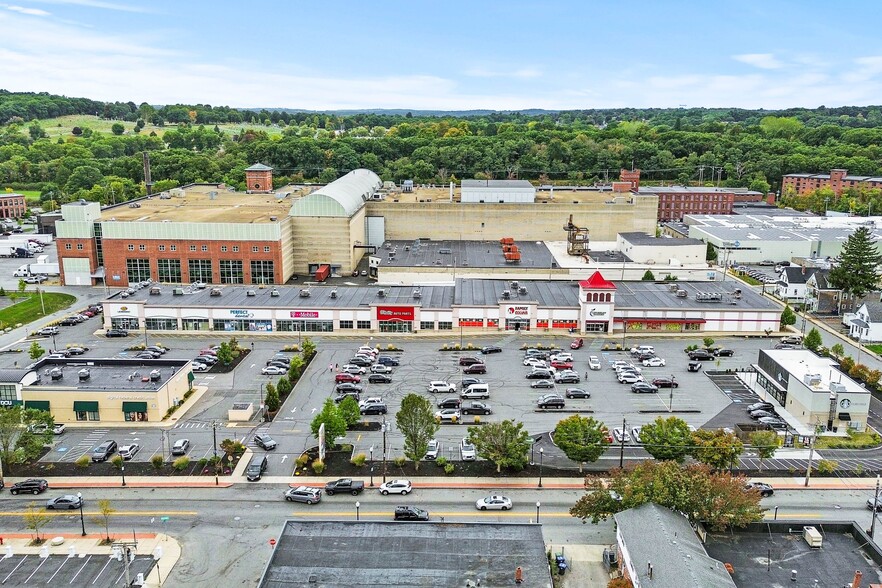 2-6 Broadway, Methuen, MA for lease - Building Photo - Image 3 of 12