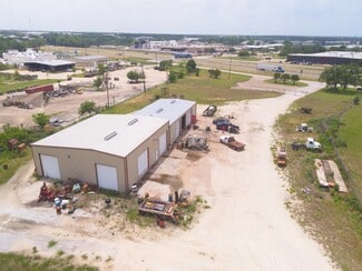 More details for 1560 N Harvey Mitchell Pky, Bryan, TX - Industrial for Lease