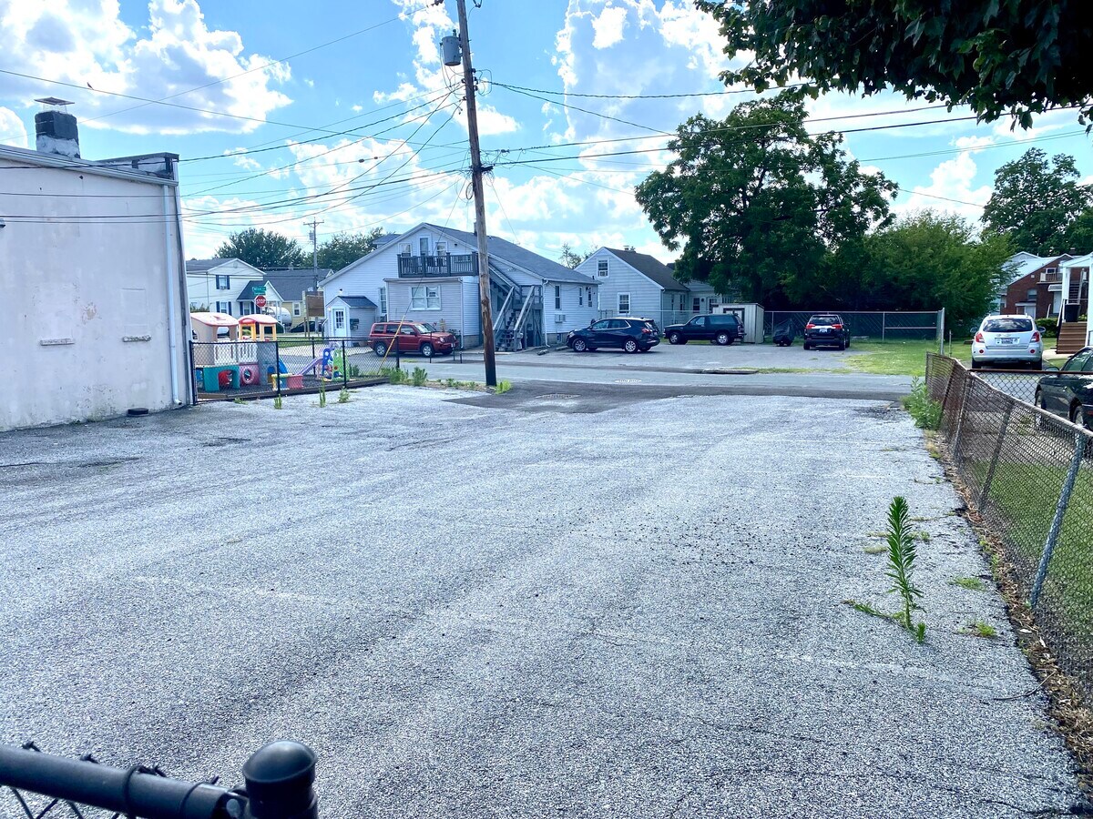 200 Wise Ave, Dundalk, MD 21222