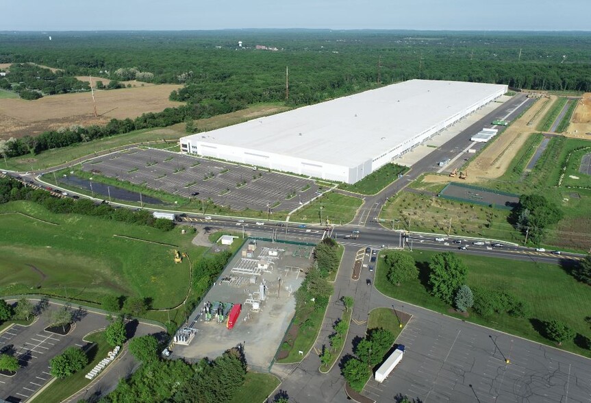 904 Cranbury South River Rd, Monroe Township, NJ for lease - Building Photo - Image 1 of 3