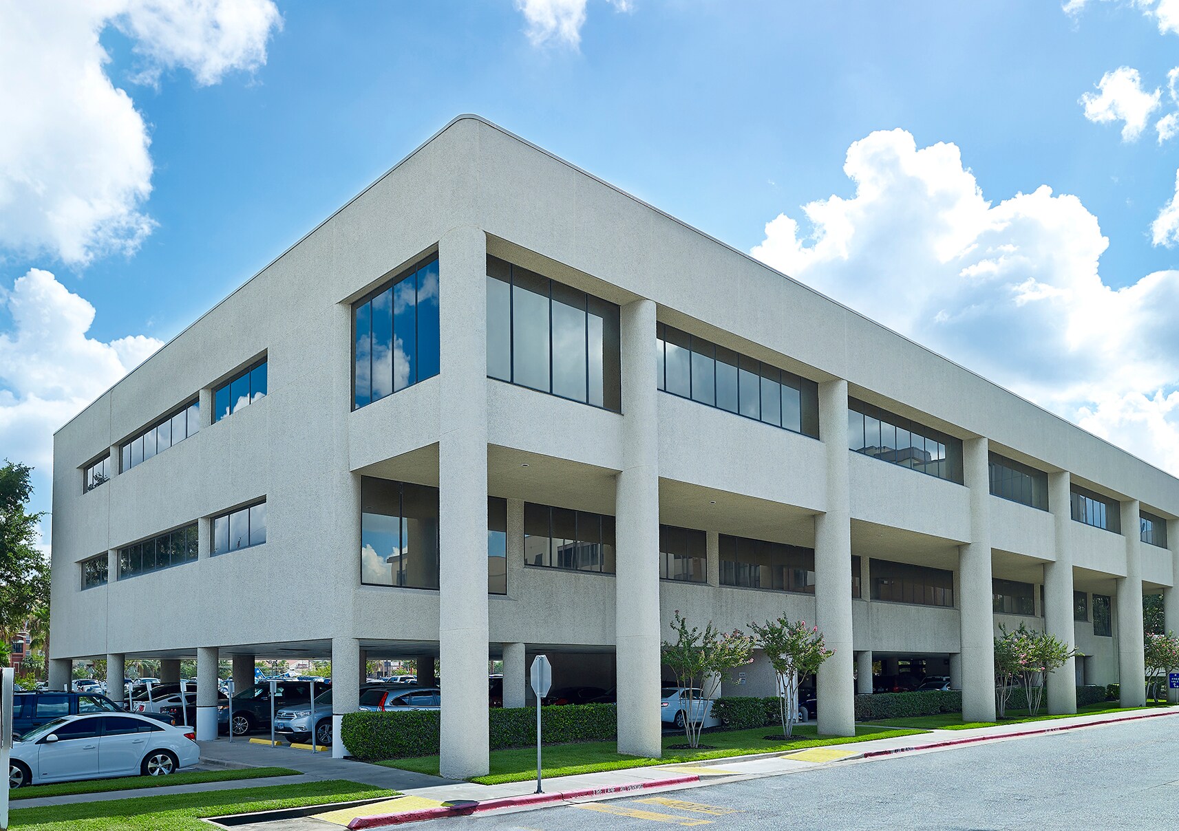 7580 Fannin St, Houston, TX for sale Primary Photo- Image 1 of 1