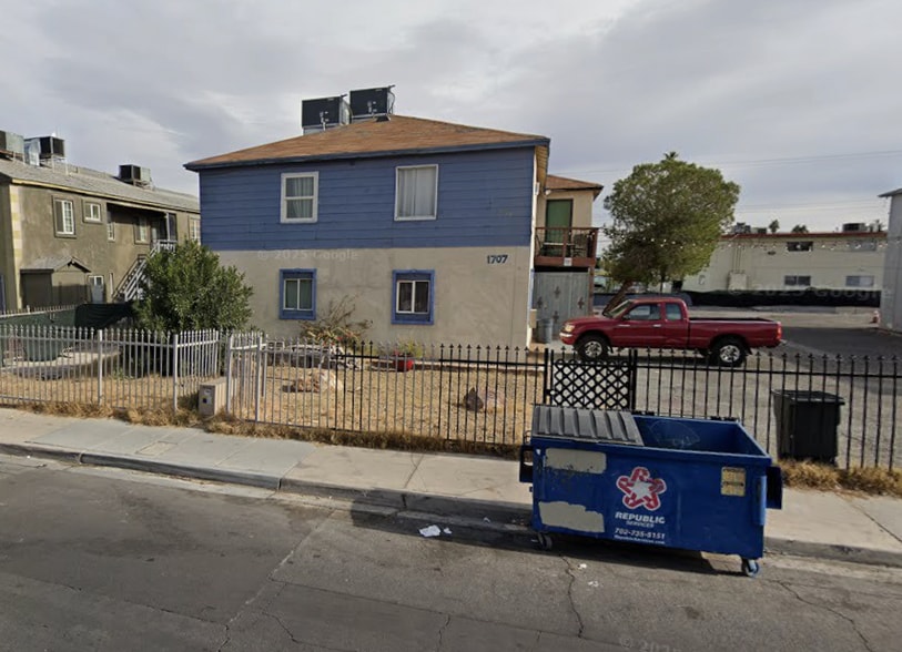 1707 Santa Paula Dr, Las Vegas, NV for sale - Building Photo - Image 2 of 19