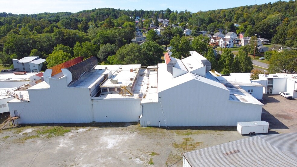 1 Jackson St, Wellsboro, PA for lease - Building Photo - Image 2 of 20
